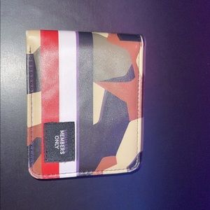 Members Only Wallet